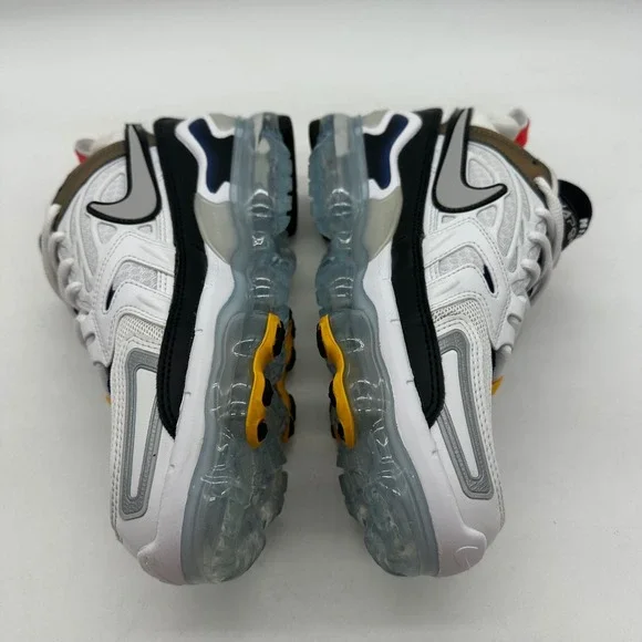 Nike Air VaporMax DC9113-100 Womens Size 9 Shoes EVO Evolution of Icons Sneakers - Picture 6 of 10